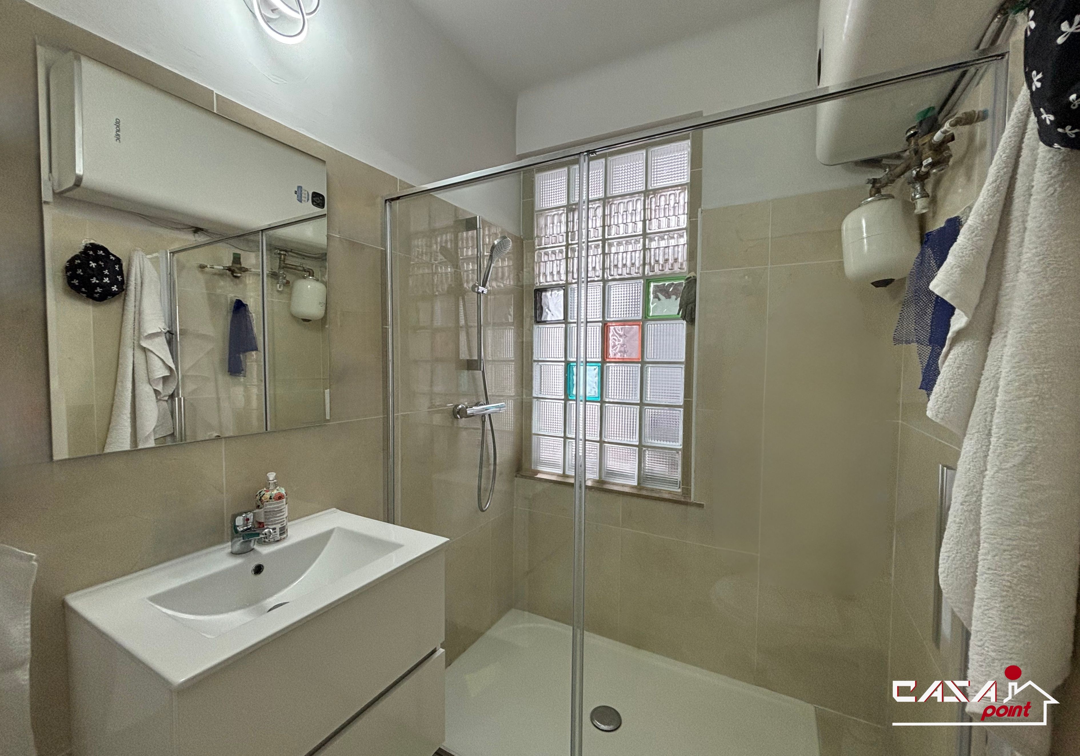 Appartement une chambre idéalement situé - Photo 8