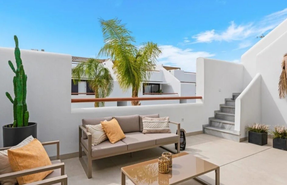 Appartement moderne haut de gamme 2 chambres avec solarium et piscine - Photo 14