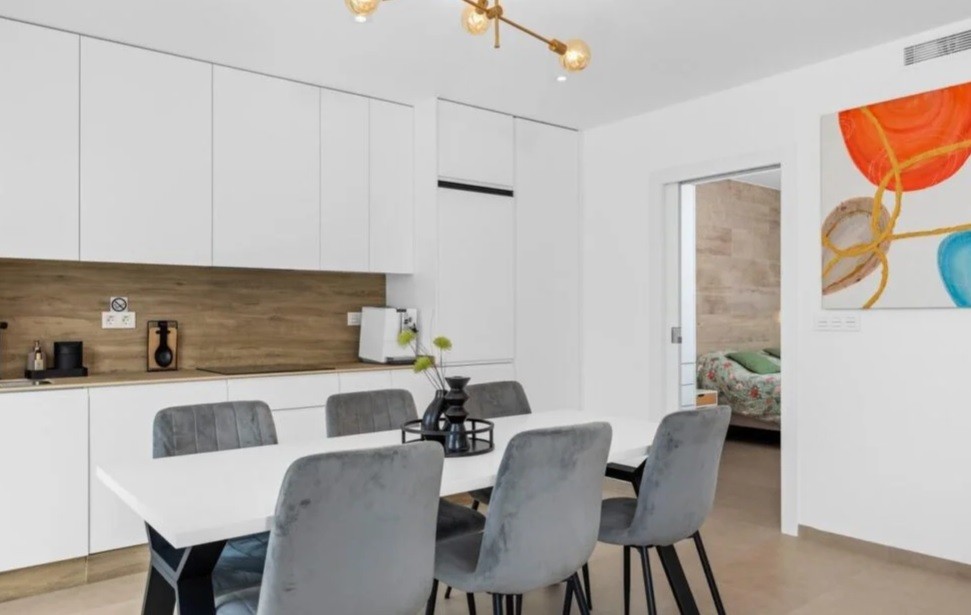 Appartement moderne haut de gamme 2 chambres avec solarium et piscine - Photo 6