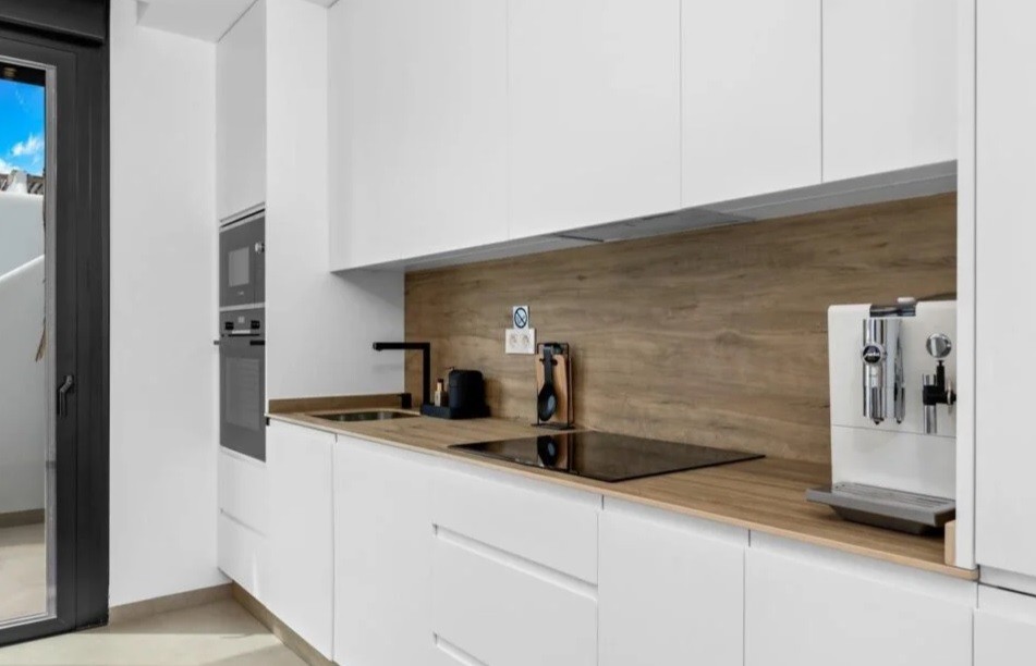 Appartement moderne haut de gamme 2 chambres avec solarium et piscine - Photo 16