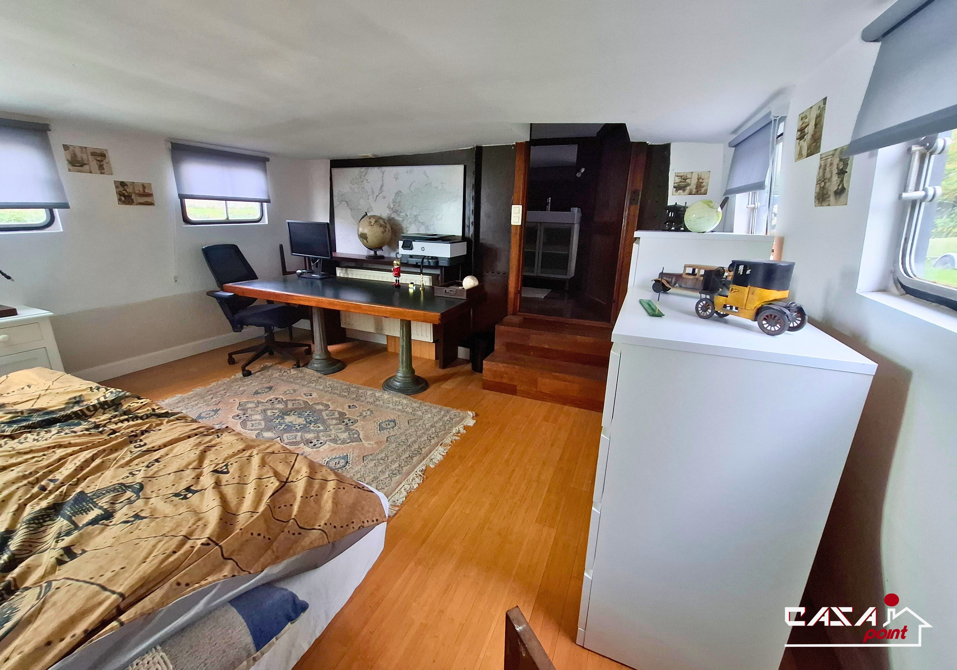 magnifique péniche de 185 m² située sur le paisible canal de Oisquercq - Photo 11