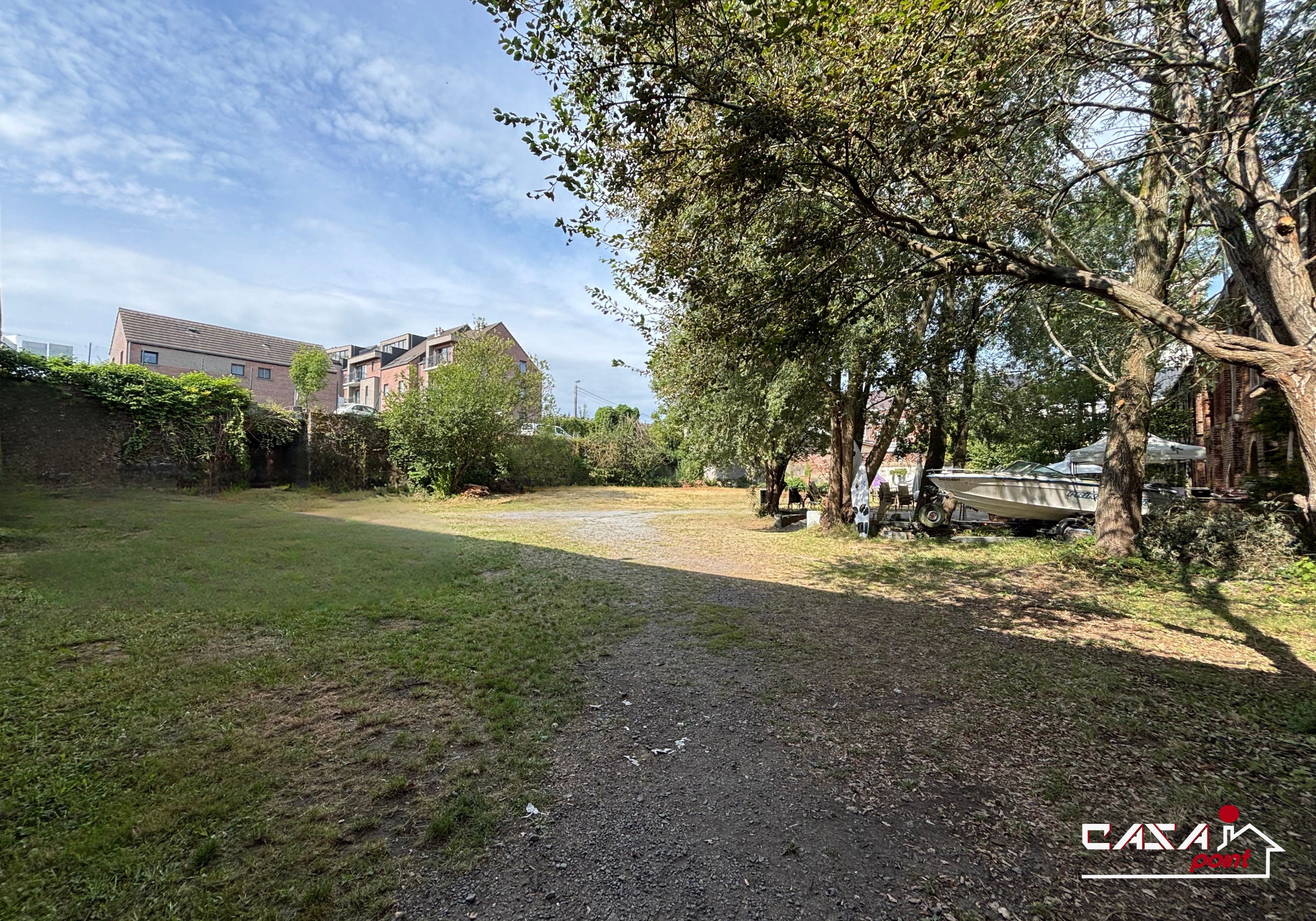 Terrain de 21 ares 93 centiares avec bâtiment existant de type industriel. - Photo 6