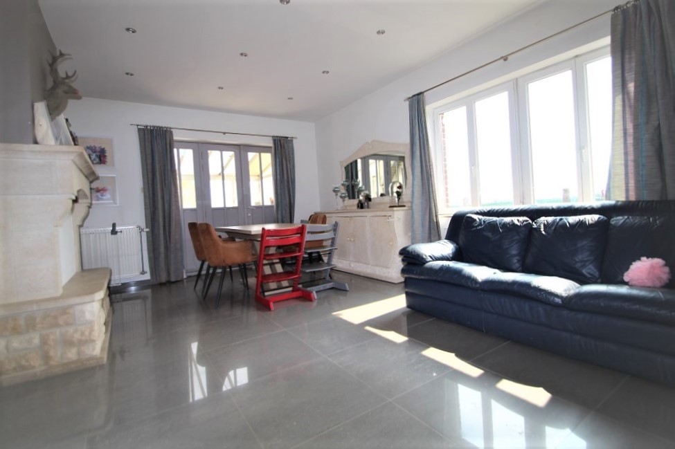 Villa 3 chambres avec jardin et parking  - Photo 4