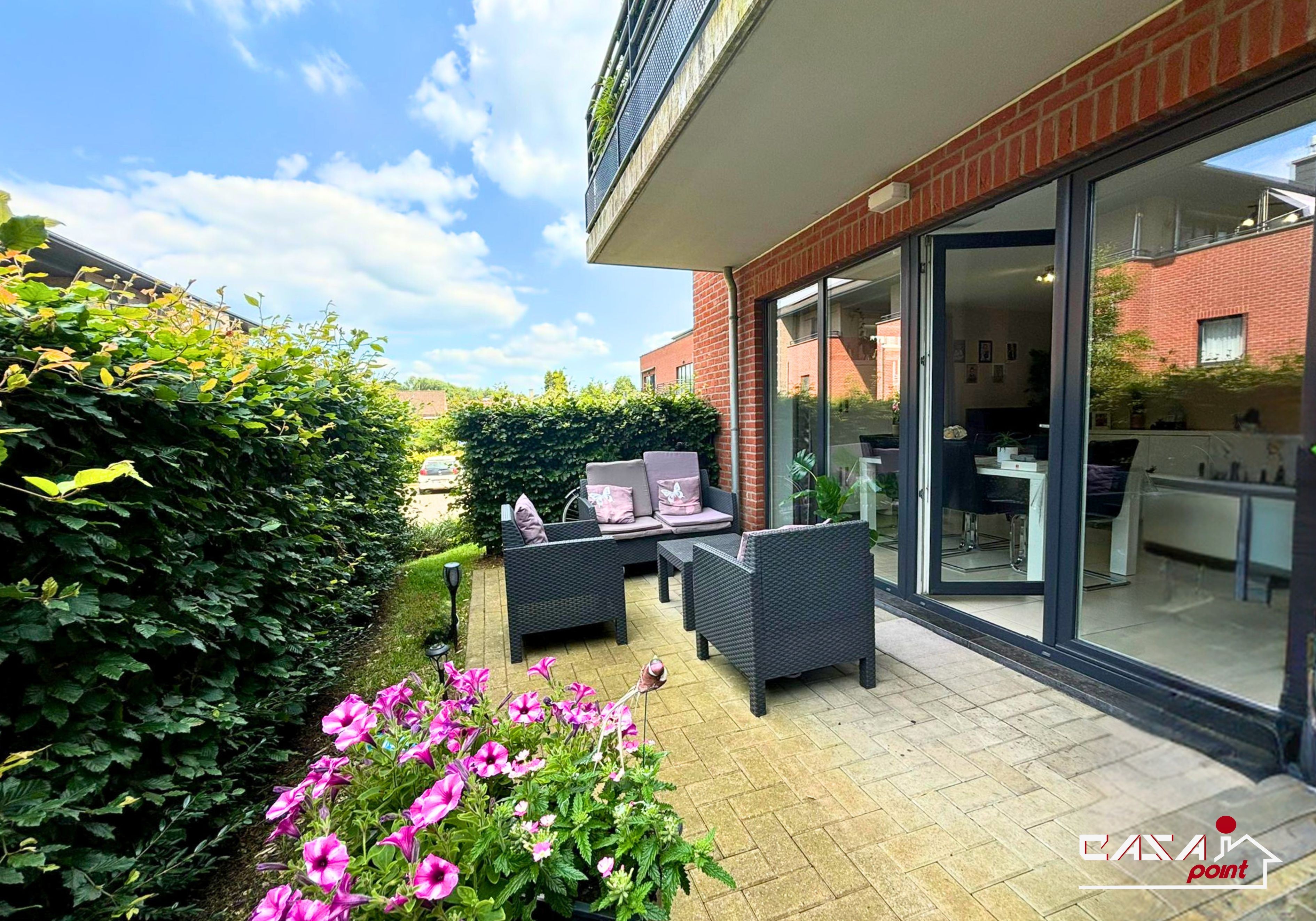 appartement 2 chambres au rez-de-chaussée 