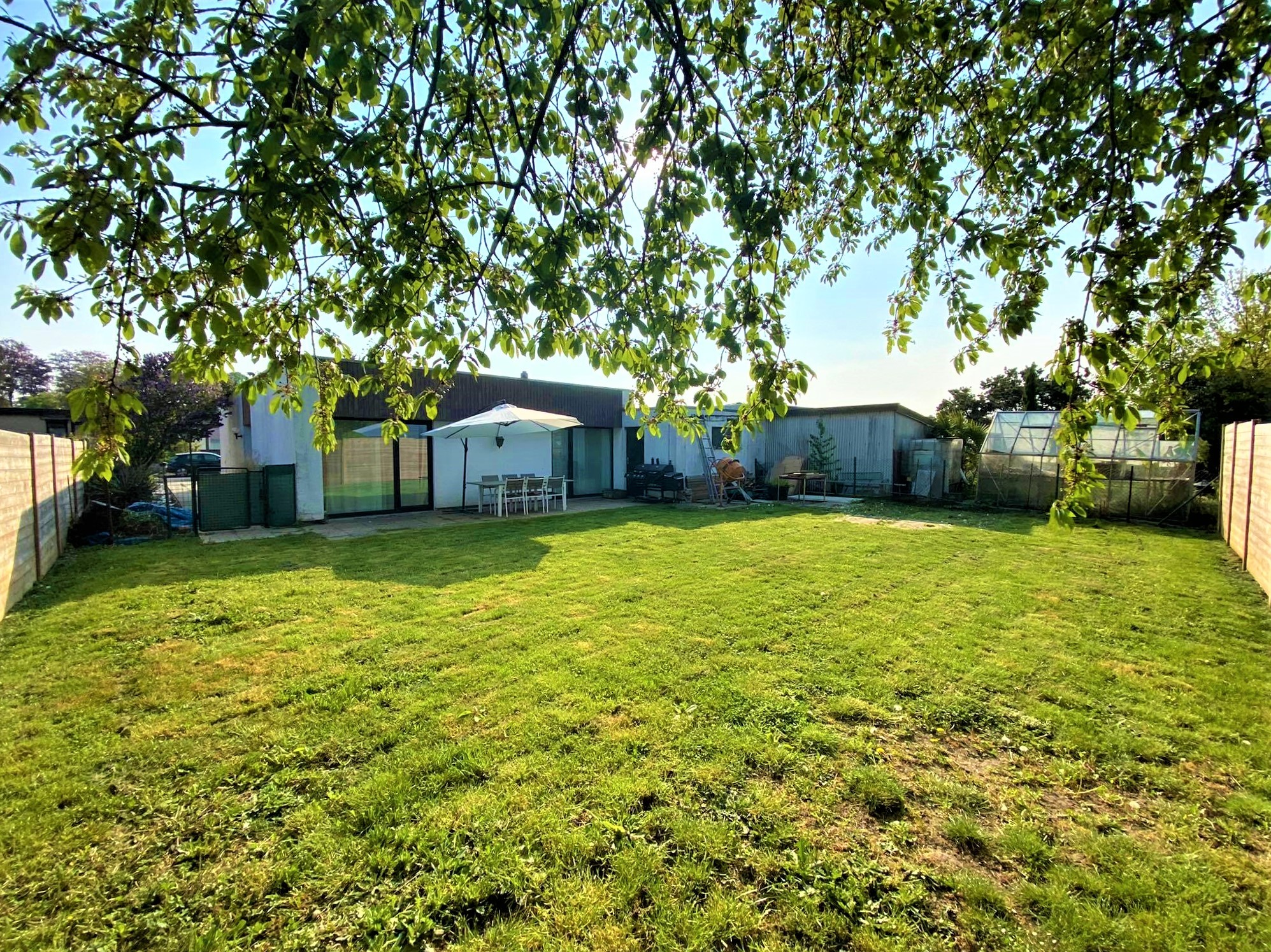 Villa de plain-pied avec garage  - Photo 15