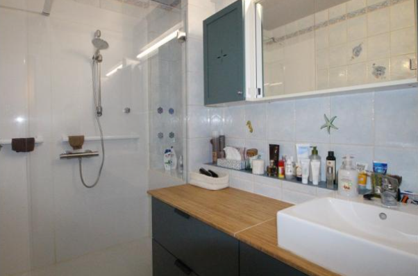 Appartement 2 chambres proche des commodités - Photo 9