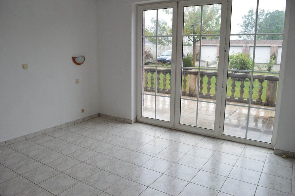 Elisabeth  - Photo 6