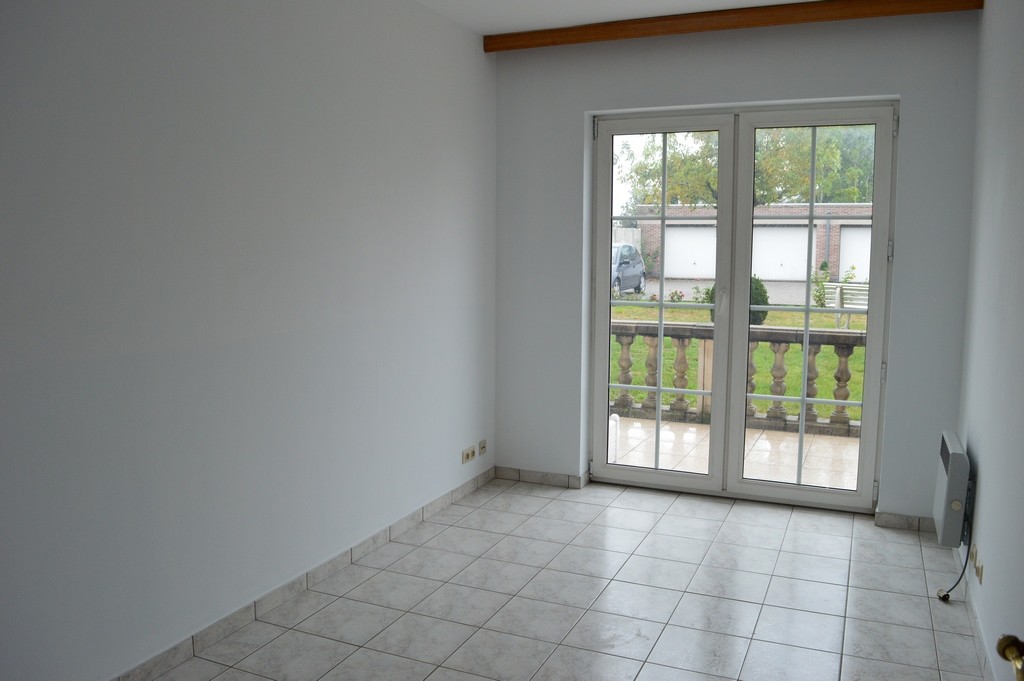 Elisabeth  - Photo 7