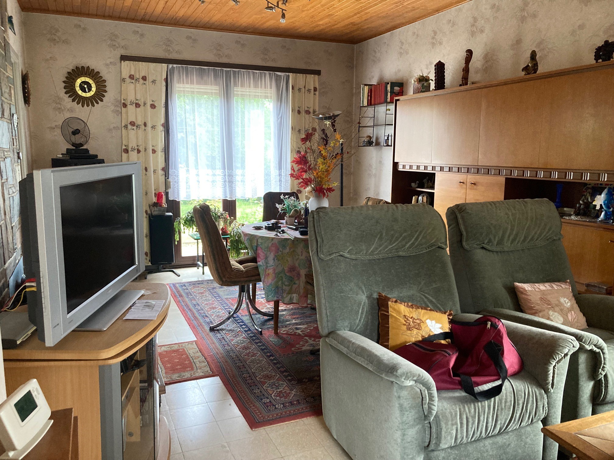 Belle maison 3 façades dans un quartier calme - Photo 2