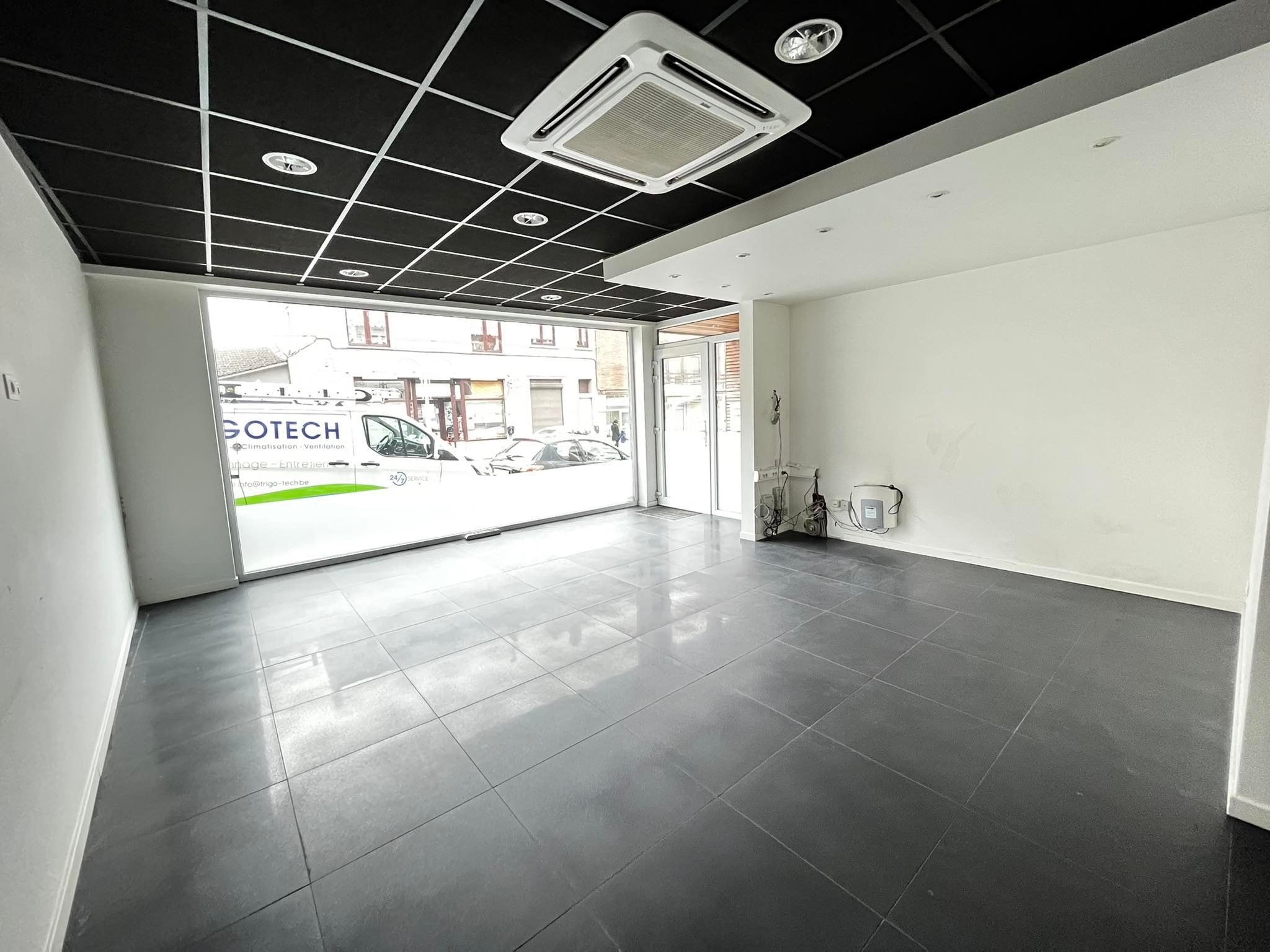 Commerce dans le centre de Tubize 