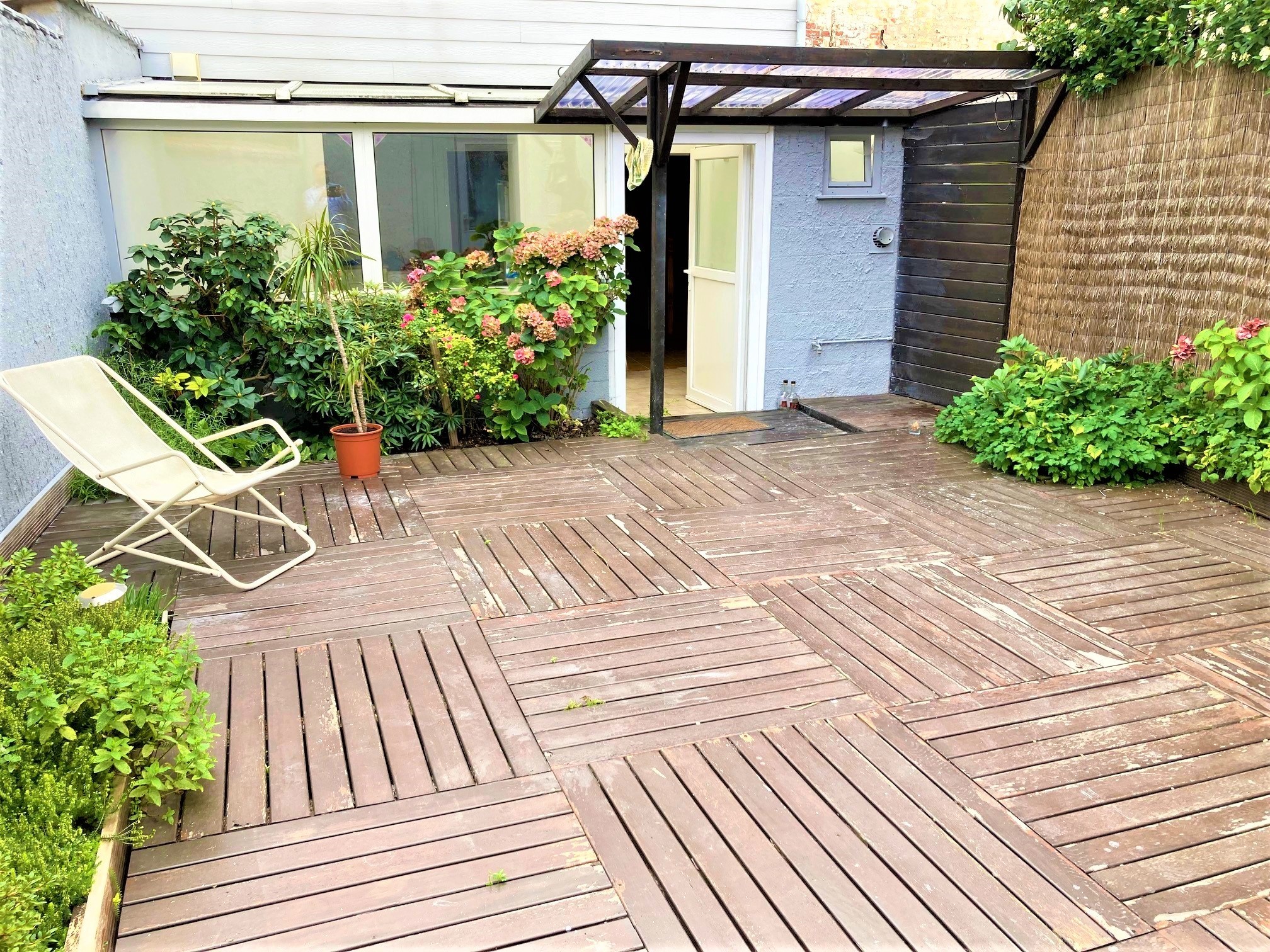 Charmante maison villageoise située dans le petit village de Saintes